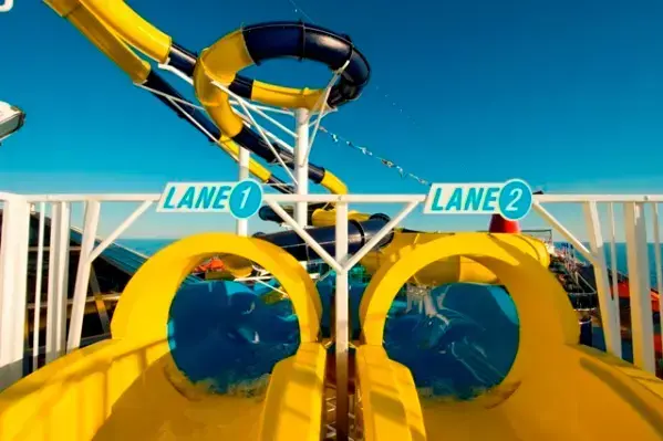 600w-CarnivalDream-WaterWorksPark2.webp