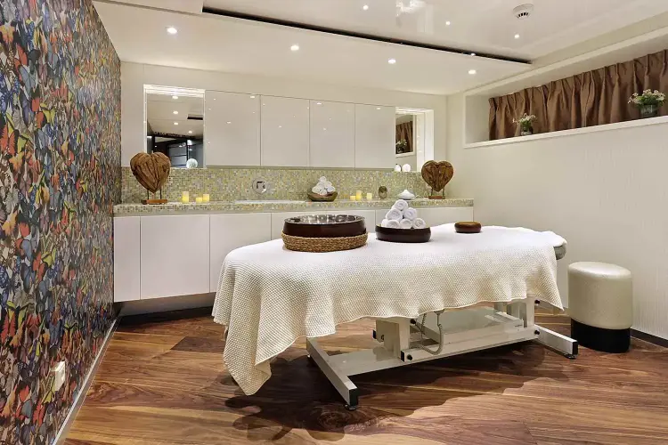 ship_27_massageservices_gallery.webp