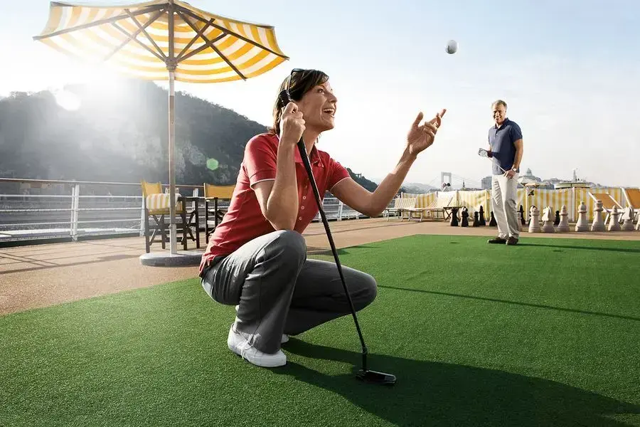DO_DLX_SCHIFF_GOLF_02_web_10_fec0701e6f.webp