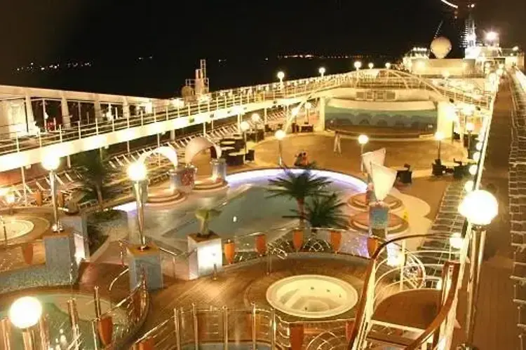 0C1380D33132-4.webp