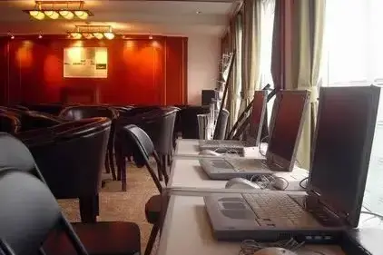 Internet-Bar.webp