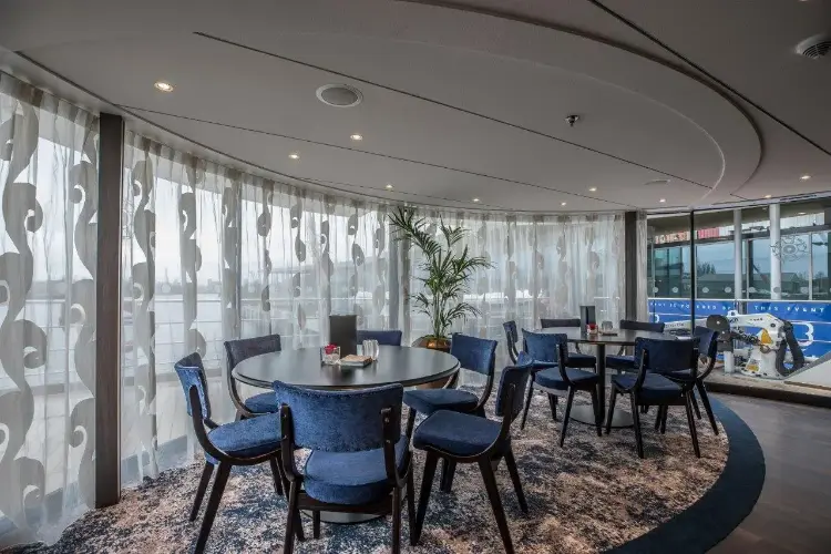 BW Arthurs-5240.webp