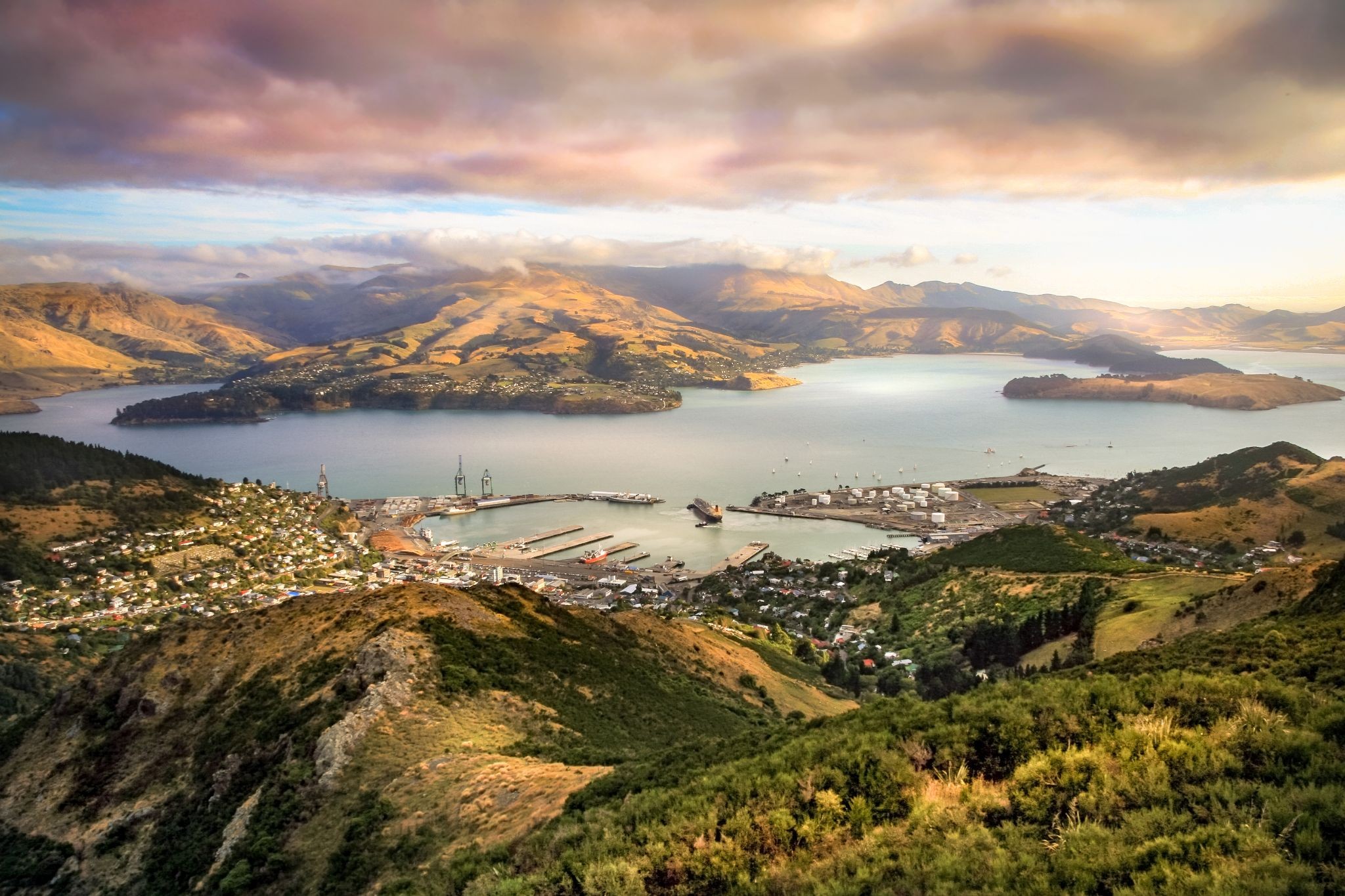 35054_Lyttelton.jpg