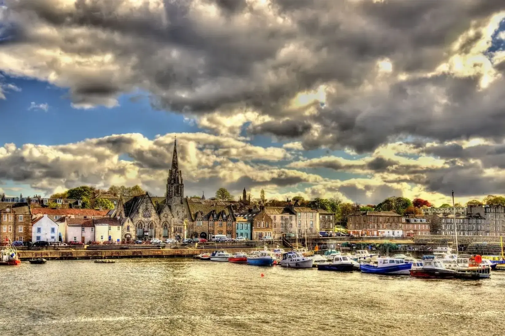 2387642_Newhaven, Scotland.webp