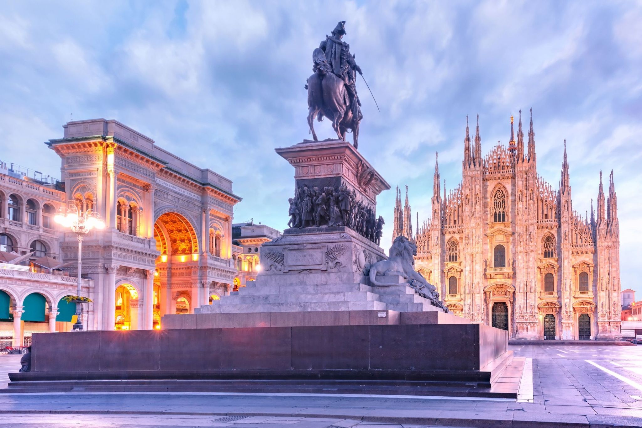 2385549_Milan.jpg