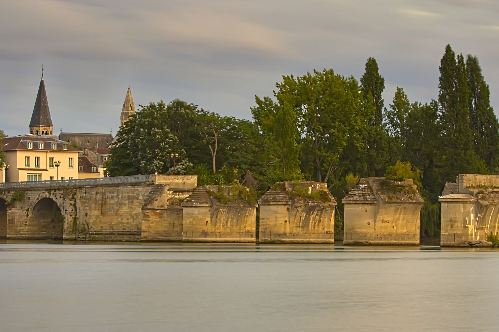 2385212_Poissy.jpg