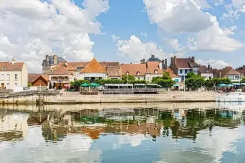 Սեն-Ժան-դե-Լոսն / France