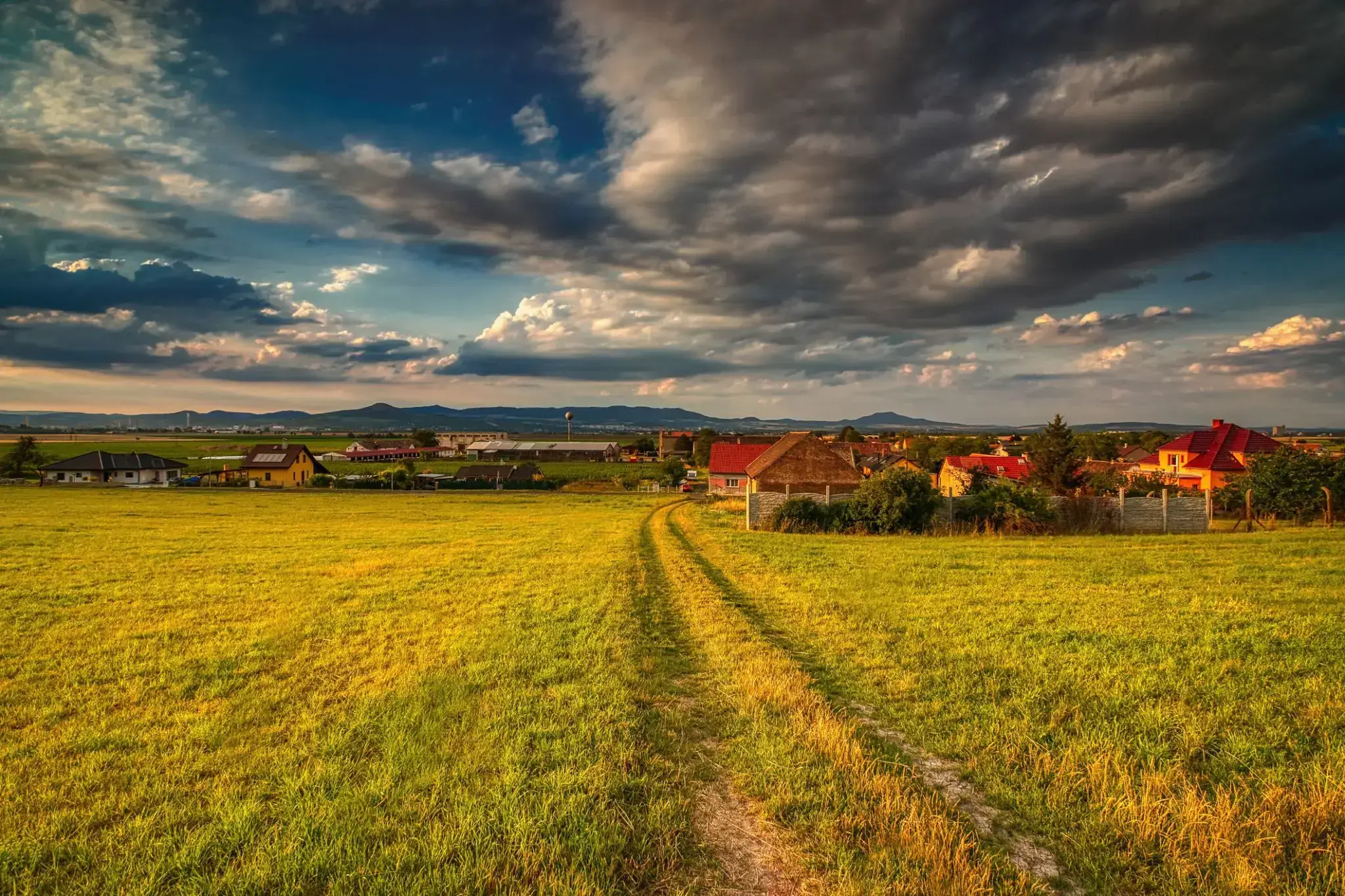 2389549_Roztoky city.webp