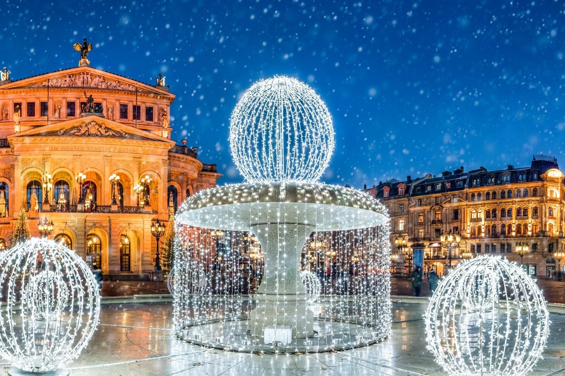 csm_AdobeStock_226593429_alte_oper_frankfurt_d86c66de7c.jpeg