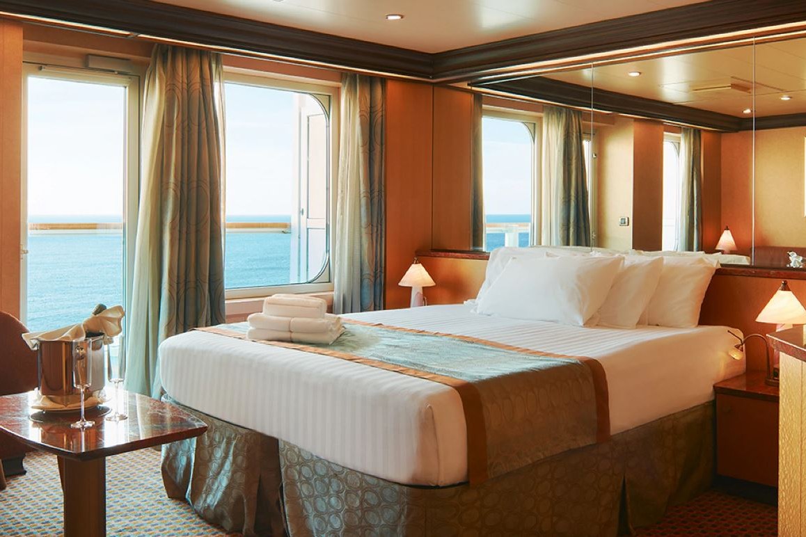Costa Diadema1.JPG