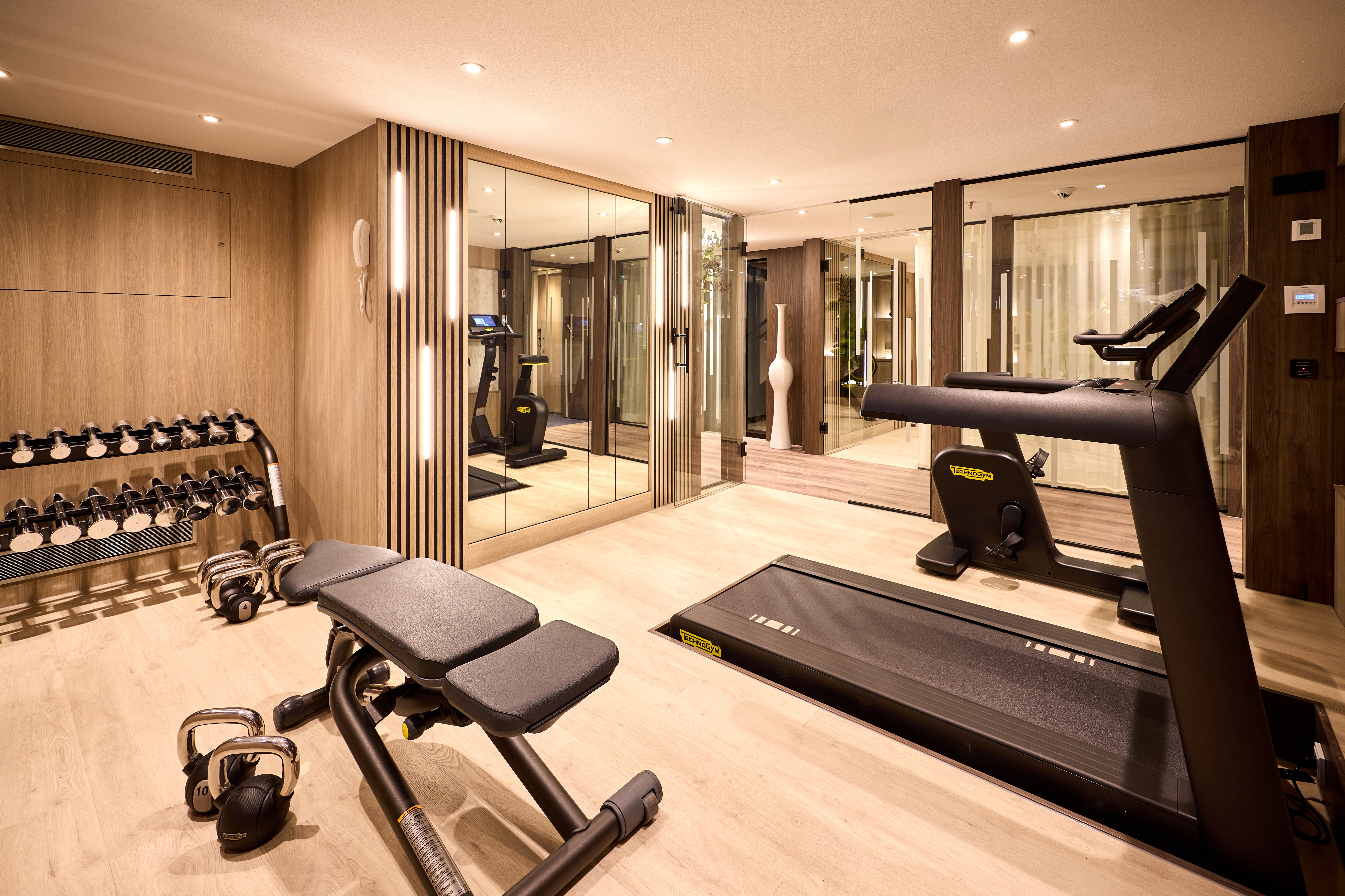 viva-enjoy-gym-2.jpeg