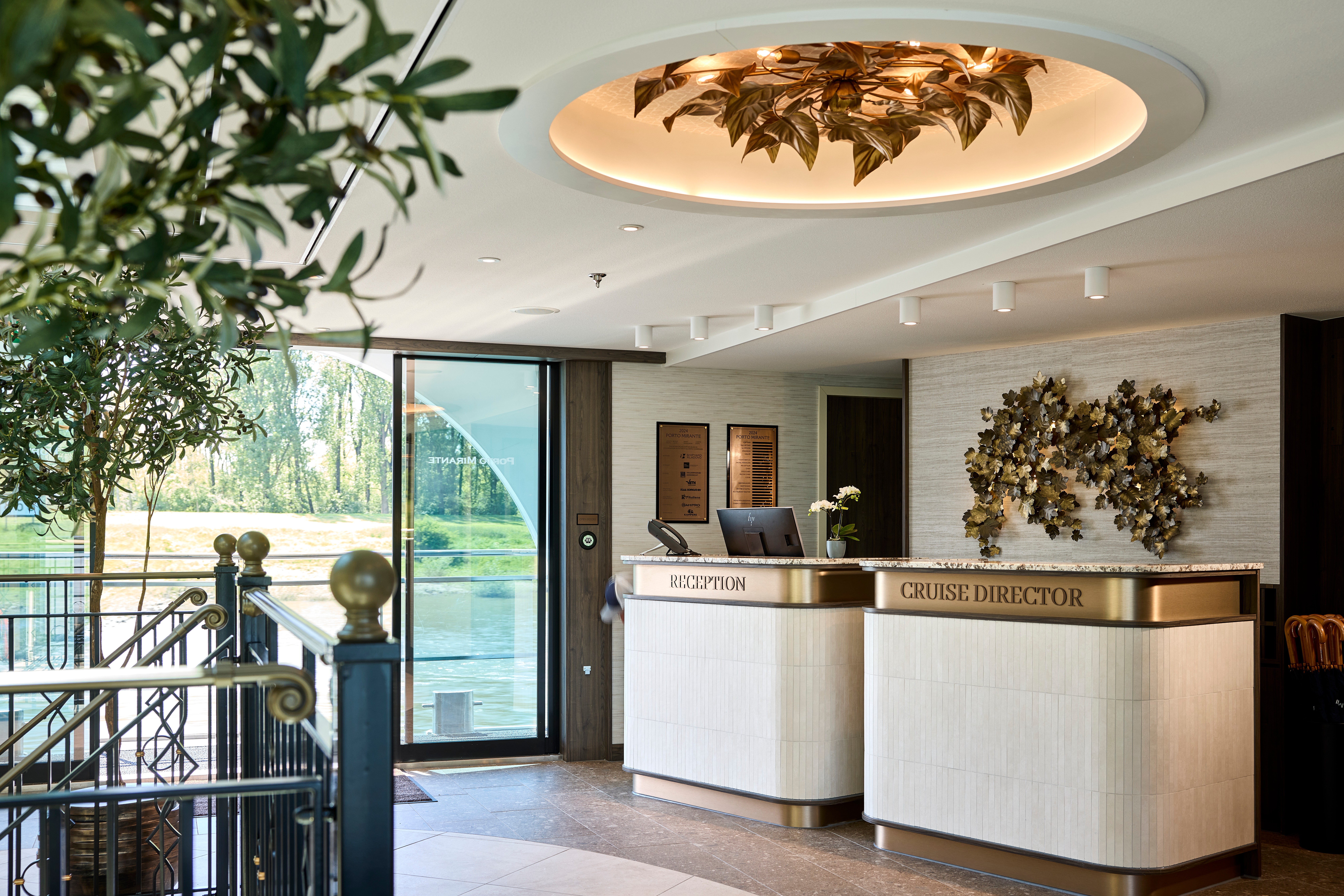 porto-mirante-lobby-reception-4.jpeg