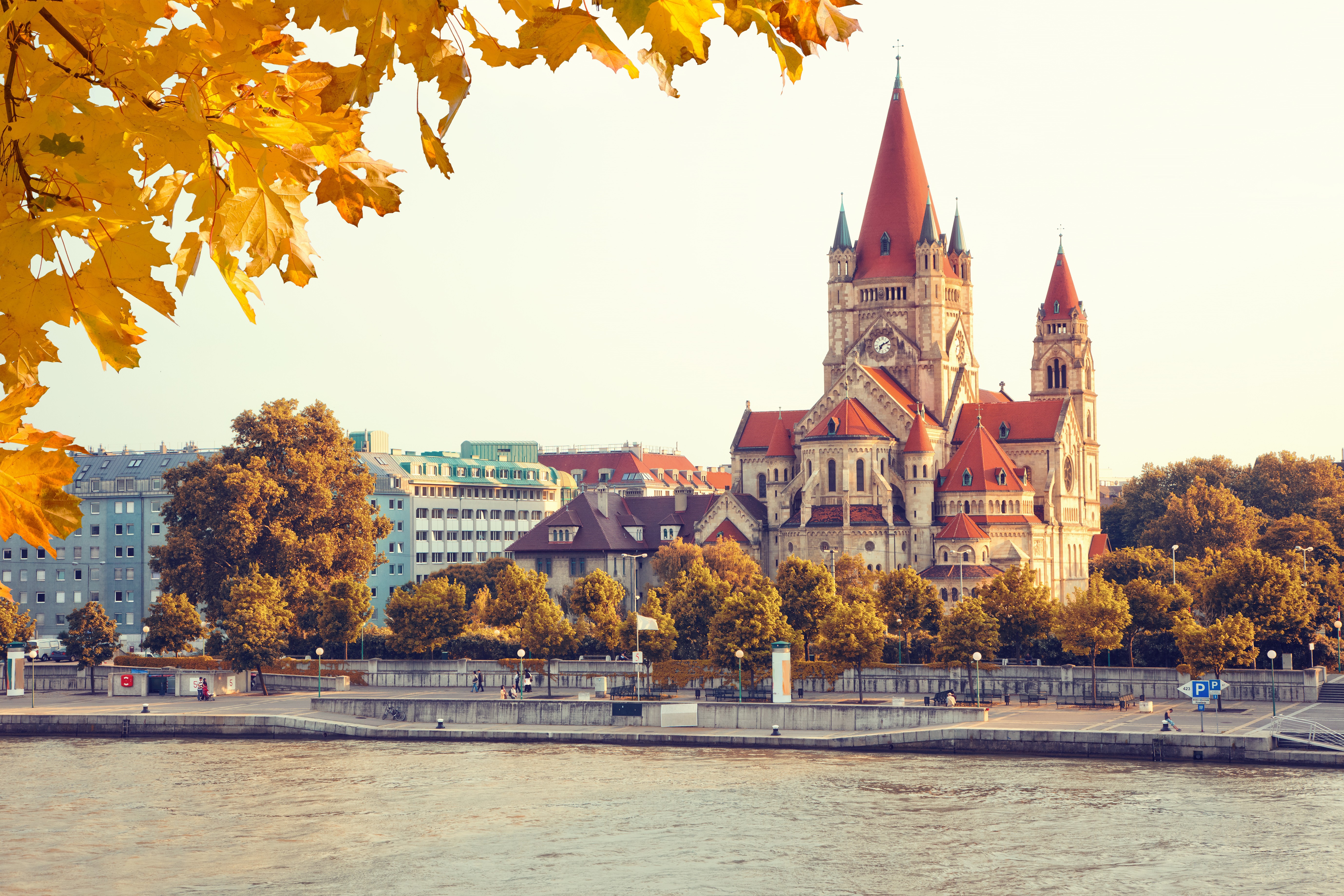 wien-adobestock-92058301-1.jpeg