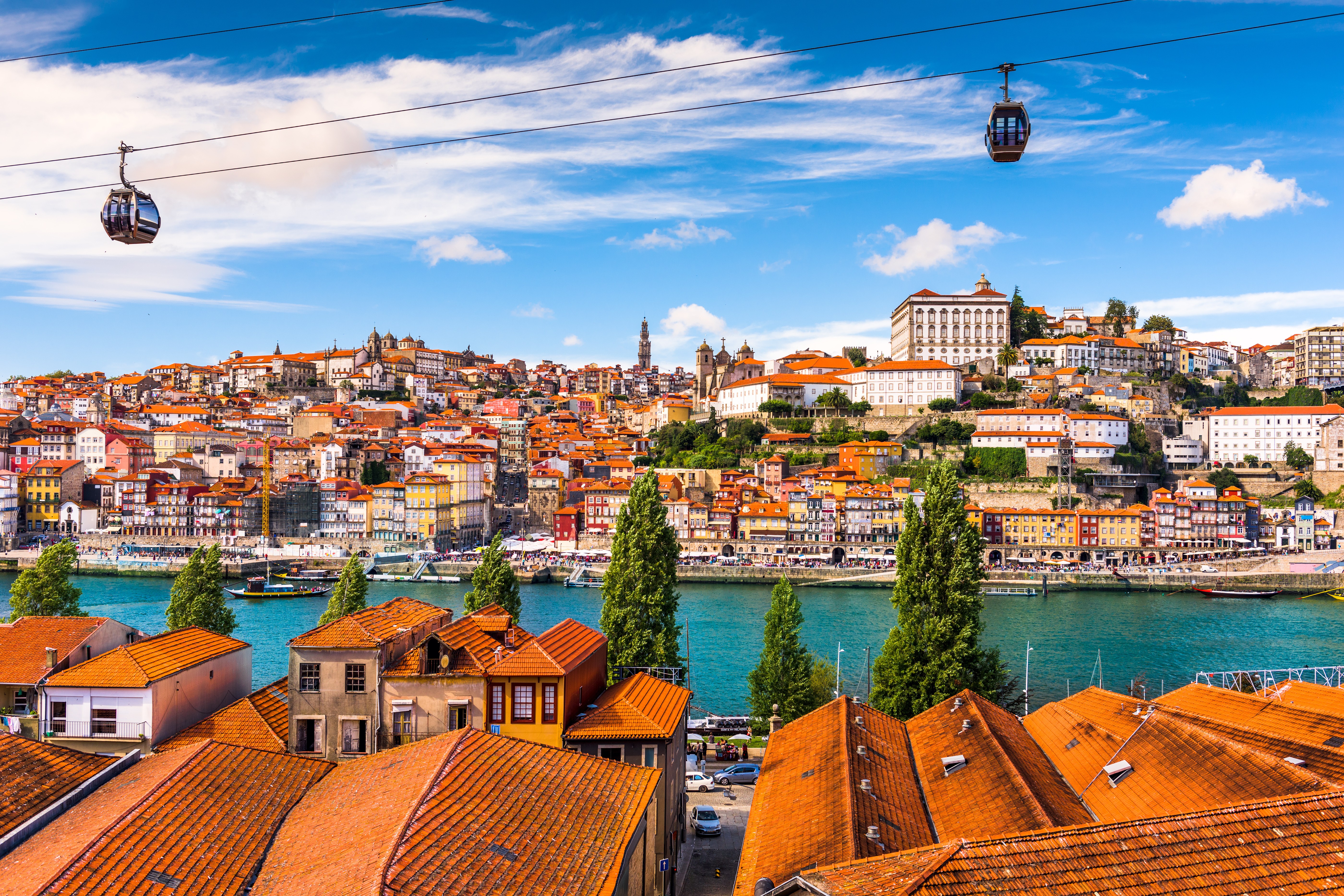 porto-adobestock-100745888.jpeg