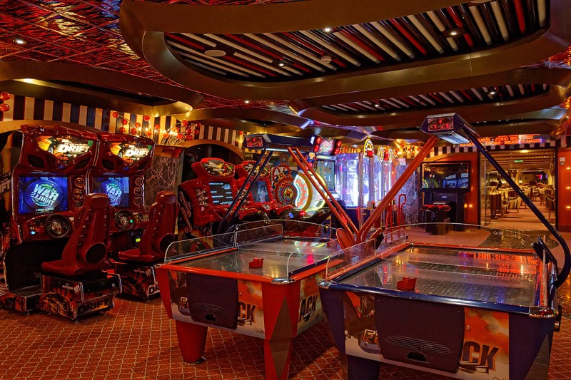 costa-pacifica-bars-lounges-route-66-sport-4935.jpg