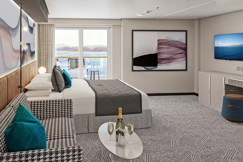 SL-norwegian-luna-suite.jpg