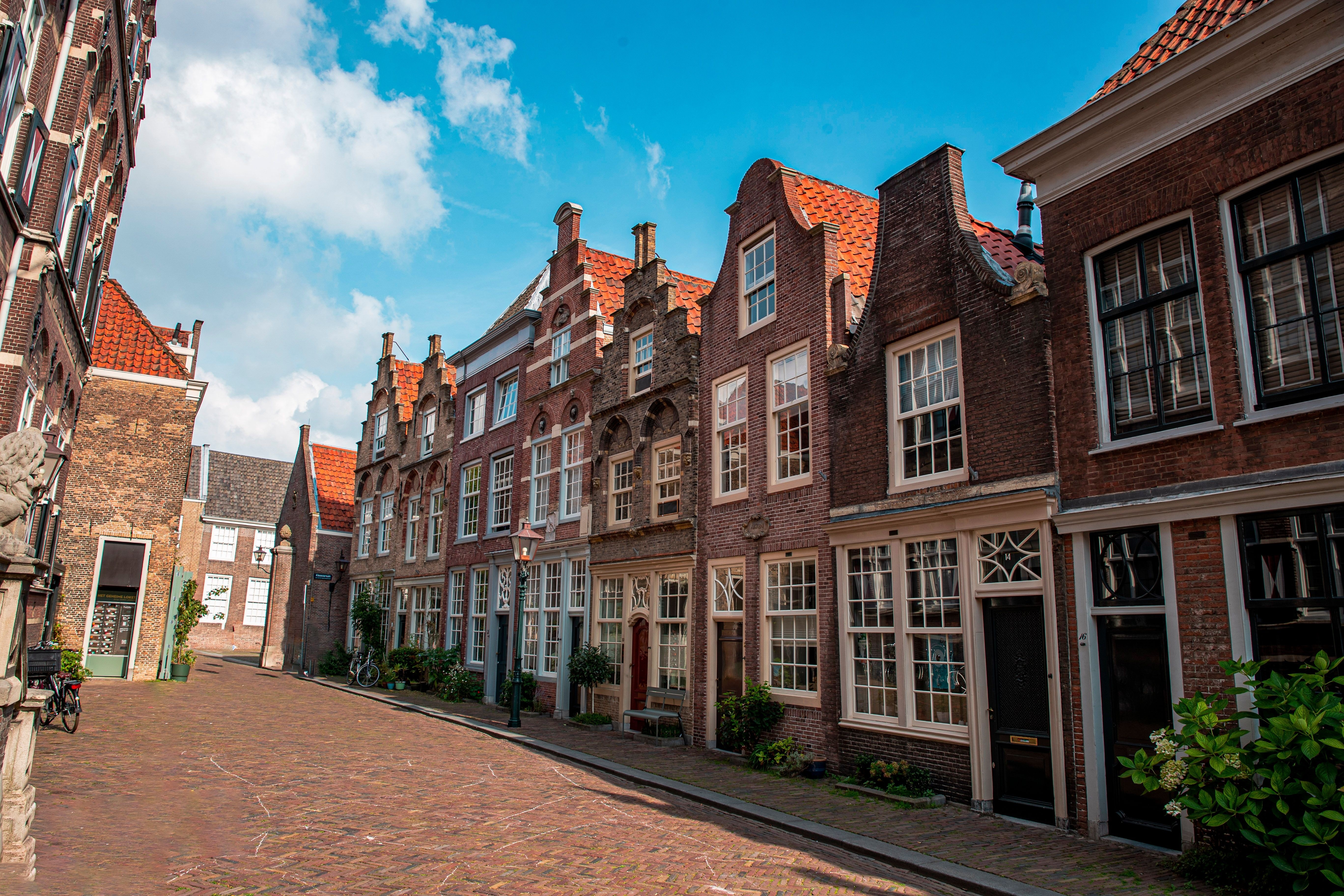 dordrecht-adobestock-513572995.jpeg