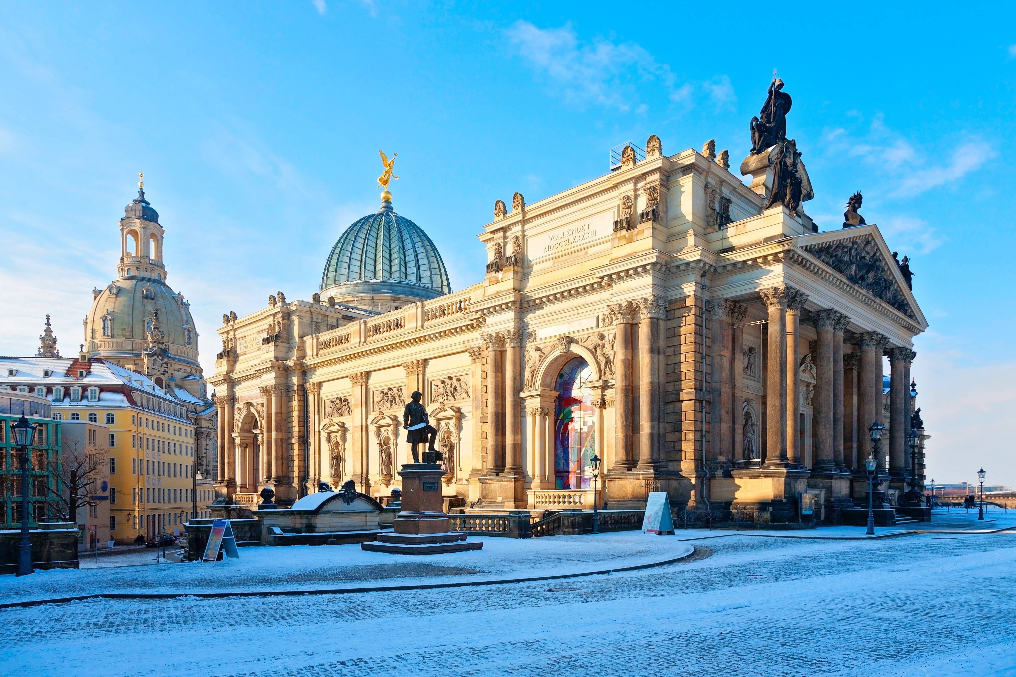 dresden-adobestock-230102720.jpeg