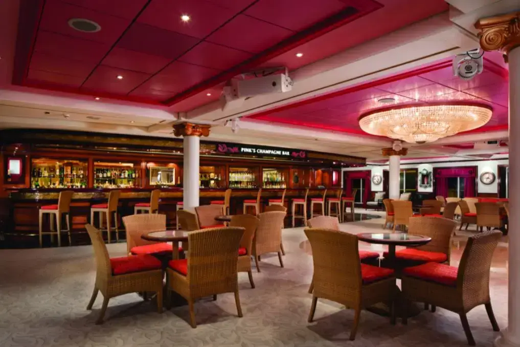 14Pride_of_America -.webp