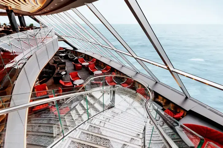 MSC19001378MSC Grandiosa, MSC Yacht Club - Top Sail Lounge.webp