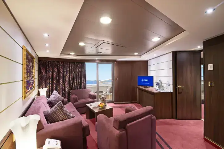 MSC13014799MSC Preziosa, MSC Yacht Club Royal Suite.webp