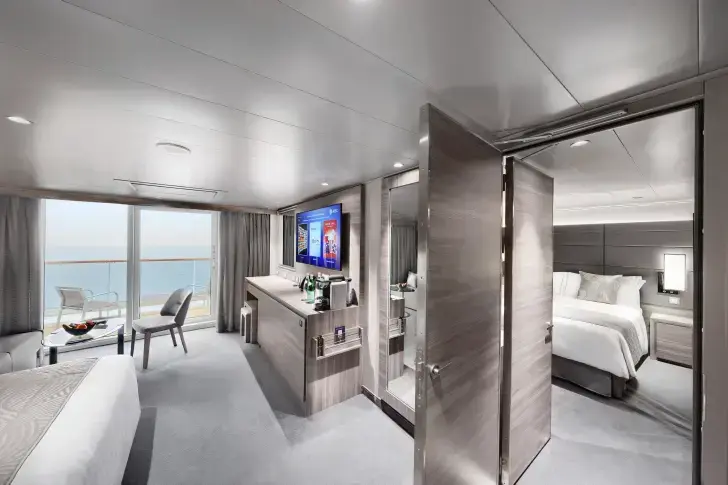 MSC25038070MSC World Asia, MSC Yacht Club Deluxe Suite (YC1).webp