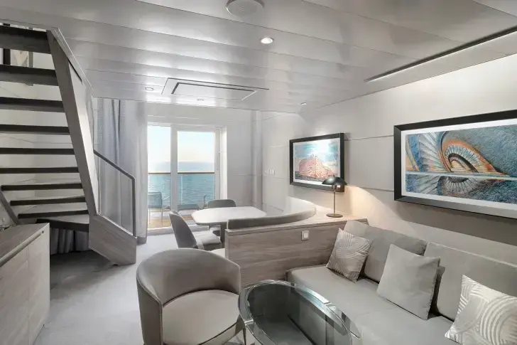 MSC25038078MSC World Asia, MSC Yacht Club Duplex Suite (YCD).webp