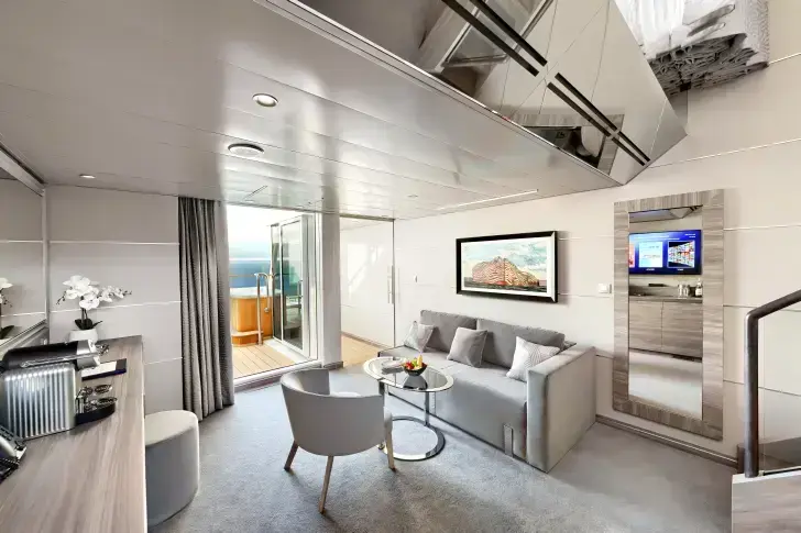 MSC23015158MSC World Europa, MSC Yacht Club Duplex Suite with Whirlpool bath (YJD).webp