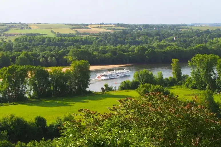 loire-princesse-loire-3-825x515.webp