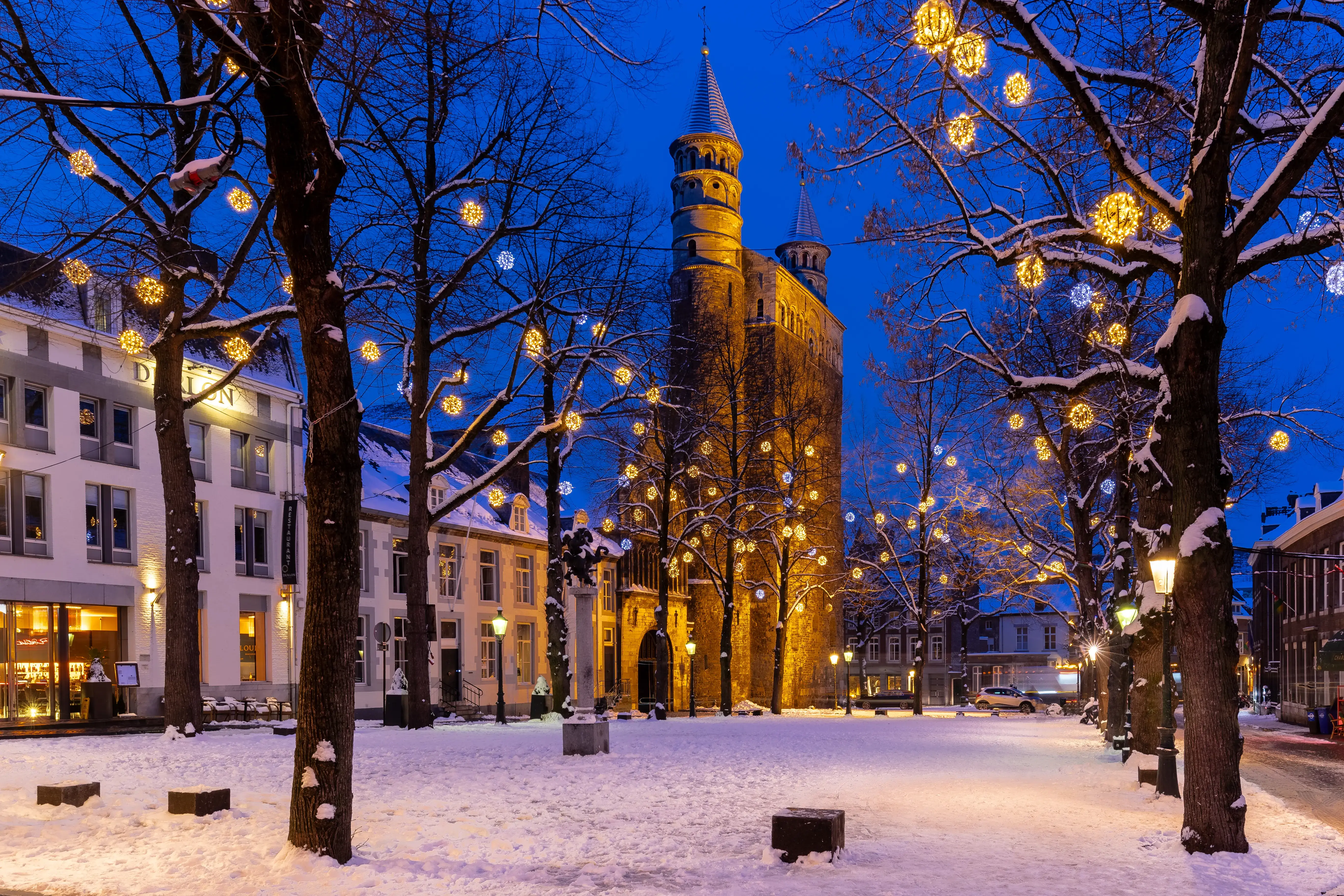 maastricht-adobestock-715399471.webp