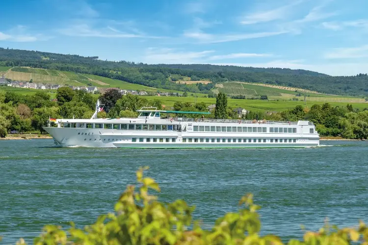 MS Monet ship 3.webp