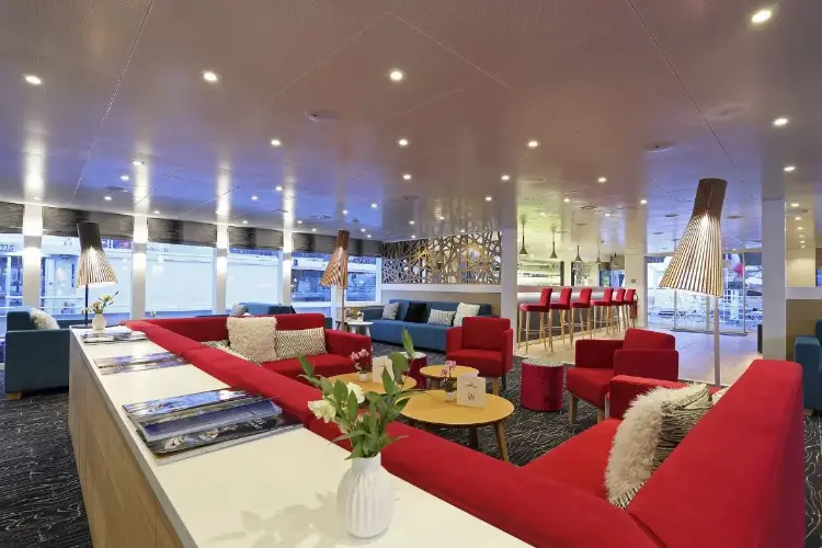 MS Elbe Princesse bar 2.webp