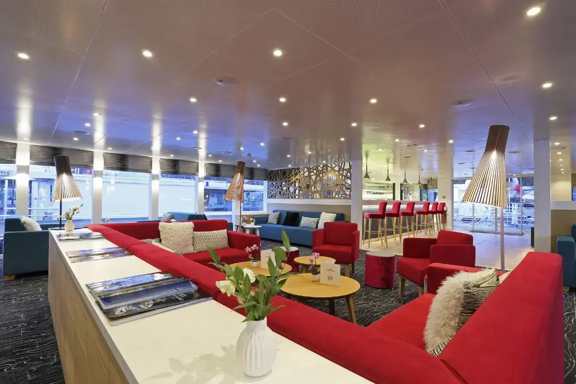 MS Elbe Princesse bar 2.webp