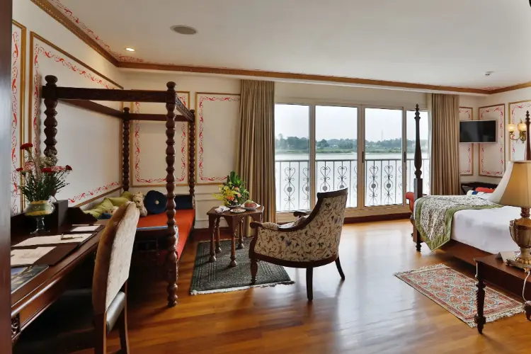 RV Ganges Voyager Suite ©CroisiEurope 4.webp