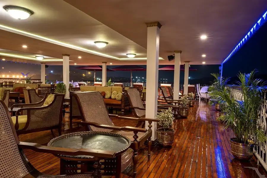 rv_ganges_voyager_sun.webp