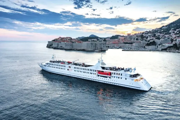MV La Belle de l'Adriatique ship.webp