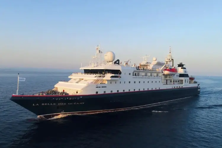 MV La Belle des Océans ship.webp