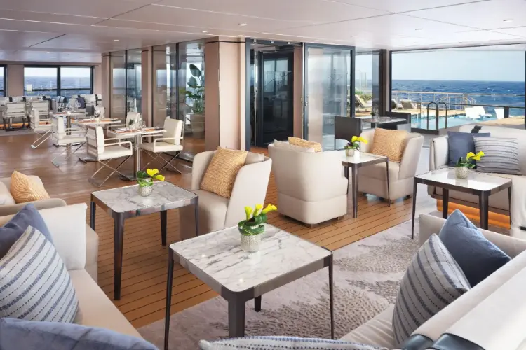 EV_2023_The Pool House_003-2.webp