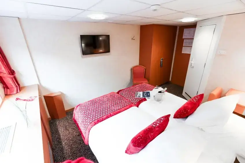 cabine02-deux-lits-separes-pont-principal-ms-rhone-princess-rhone-croisieurope-fabien-loaec